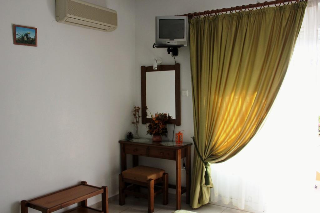 Maria Rooms Agia Ermioni Ngoại thất bức ảnh